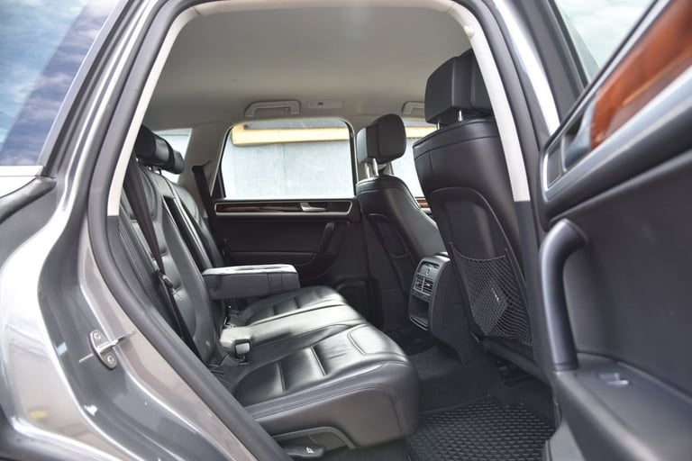 2013 Volkswagen Touareg 3.0h TSI V6 Hybrid SUV 5dr Petrol Hybrid Tiptronic 4WD Euro 5 (s/s) (333 ...