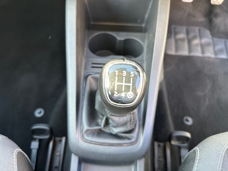 2018 Skoda Fabia 1.0 MPI 75 Colour Edition 5dr HATCHBACK PETROL Manual