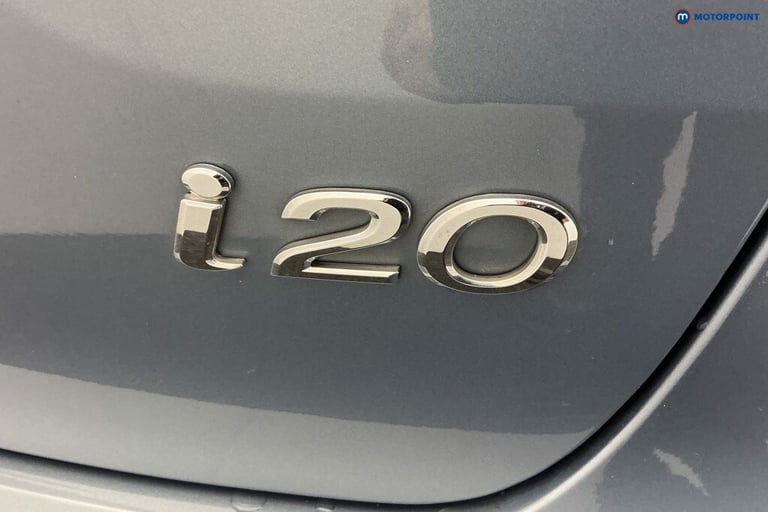 2017 Hyundai i20 1.2 Premium Nav 5dr HATCHBACK PETROL Manual