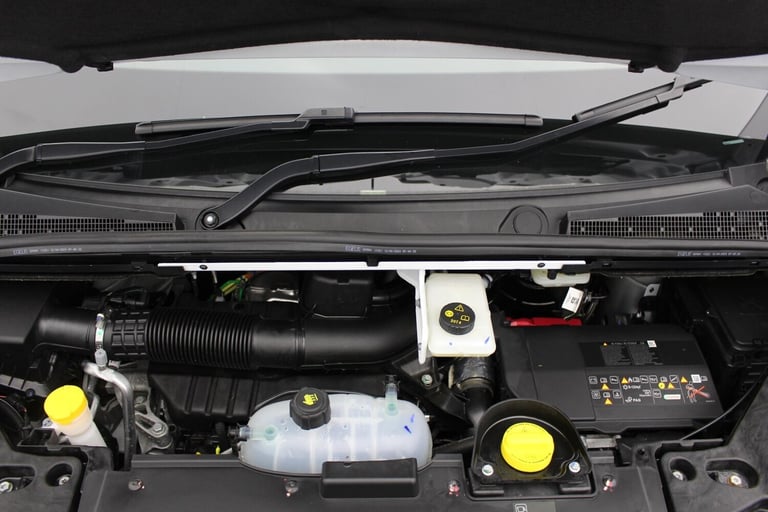 2024 Renault Trafic 2.0Dci Advance LL30 Blue Van Diesel Manual