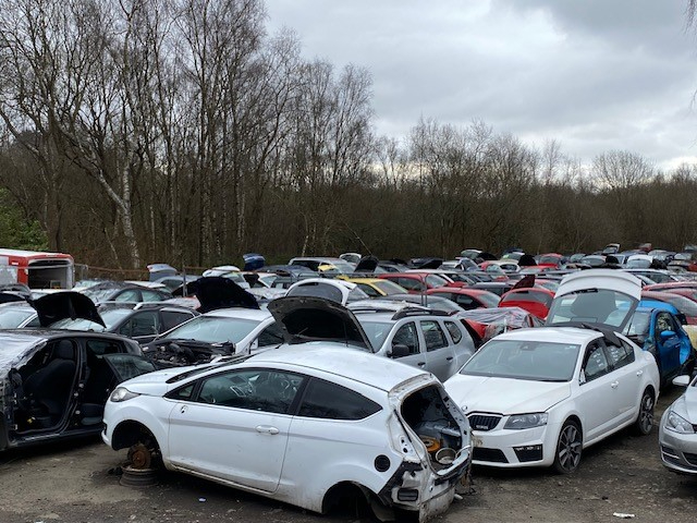 SCRAP CARS AND VANS WANTED NON RUNNERS MOT FAILURES ETC