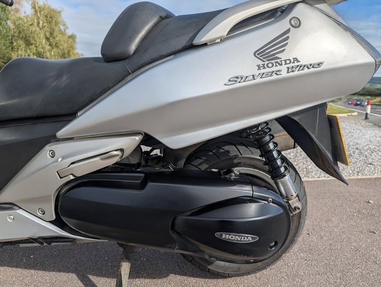 2001 HONDA SILVER WING 600