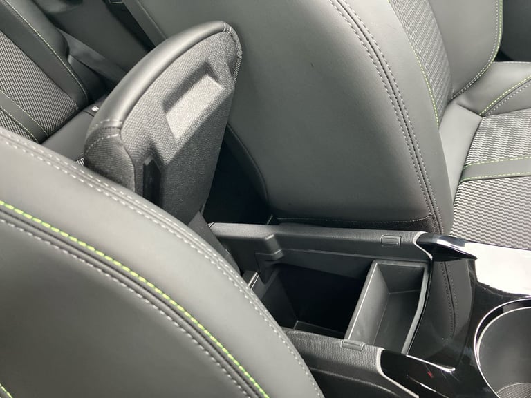 2025 Peugeot 2008 1.2 Hybrid 145 GT 5dr e-DSC6 Estate Automatic