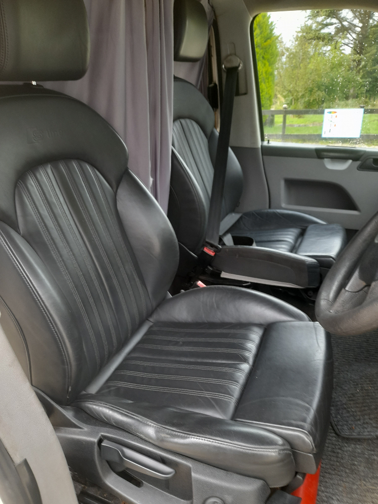 Volkswagen, TRANSPORTER, camper day  Van, 2007, Manual, 19tdi (cc)