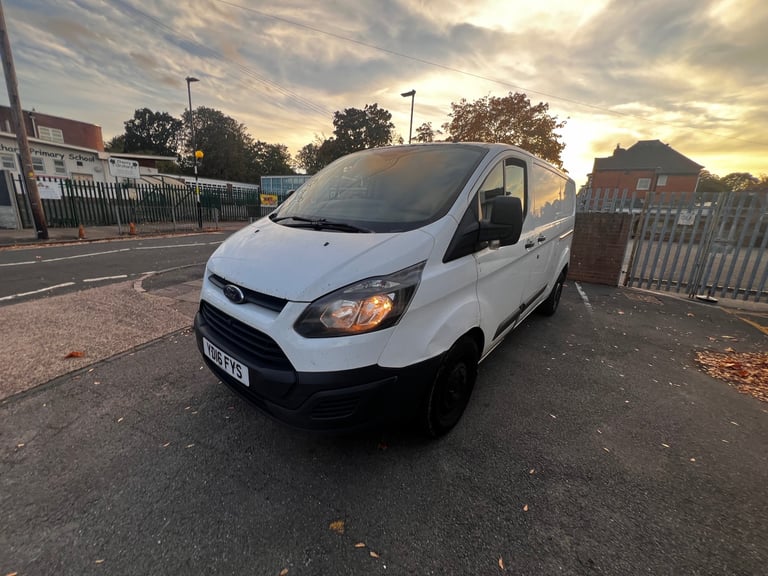 Ford, TRANSIT CUSTOM, Panel Van, 2016, Manual, 2198 (cc)
