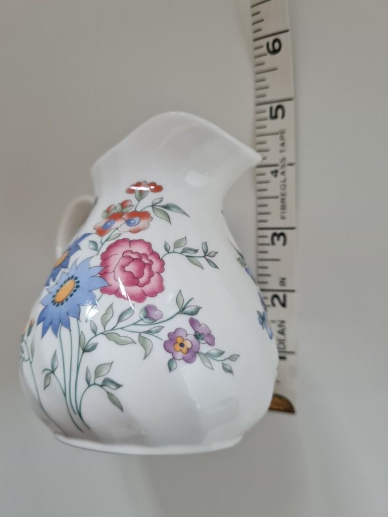 Wedgwood Avebury Jug