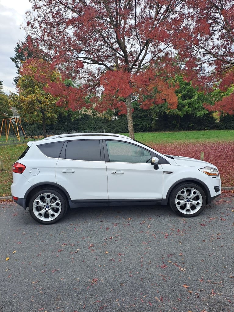 Ford kuga titanium 2011