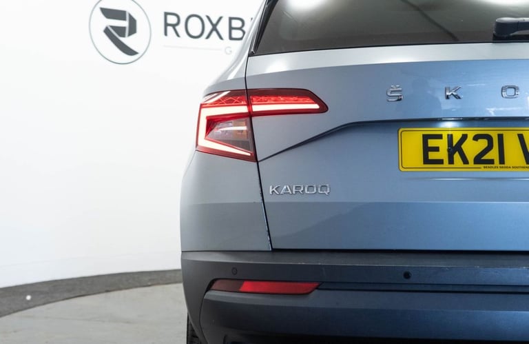 2021 21 SKODA KAROQ 1.5 TSI ACT SE TECHNOLOGY SUV 5DR PETROL MANUAL EURO 6 (S/S)