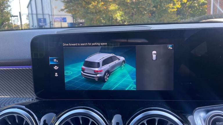 2022 Mercedes-Benz GLB GLB 200 AMG LINE EXECUTIV Estate Petrol Automatic