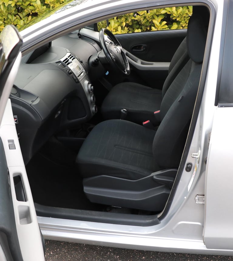 2007 Toyota Yaris 1.3 T3 Multimode 5dr HATCHBACK Petrol Automatic
