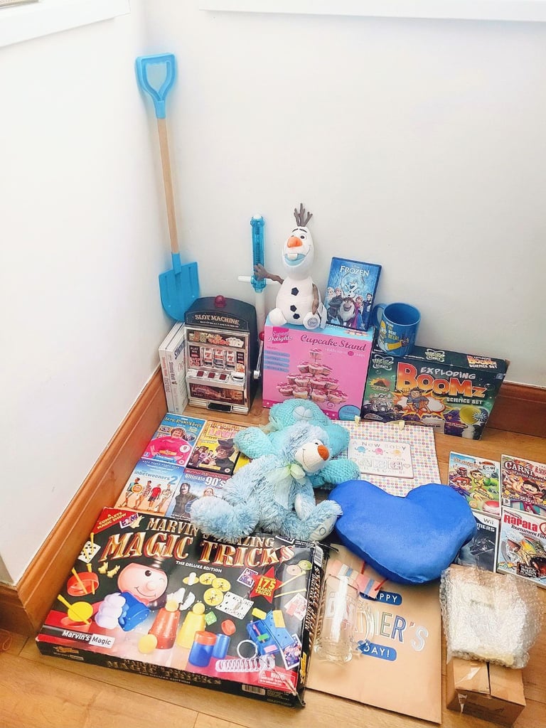 image for Carboot Bundle - Various items - Mixed Joblot. 