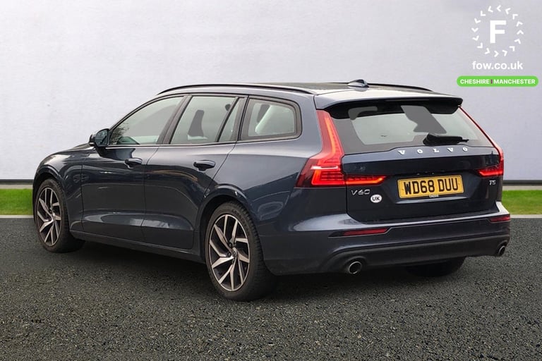 2019 Volvo V60 2.0 T5 Momentum 5dr Auto Estate PETROL Automatic