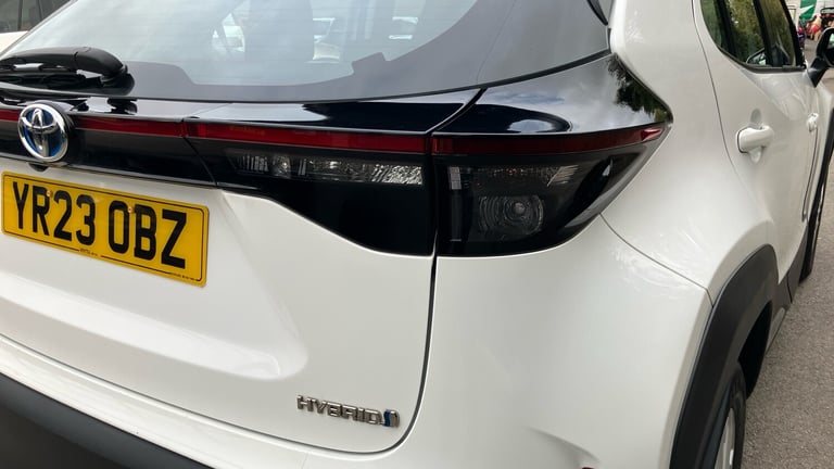 2023 Toyota Yaris Cross 1.5 Hybrid Icon 5dr CVT Hybrid Estate Estate Hybrid Automatic