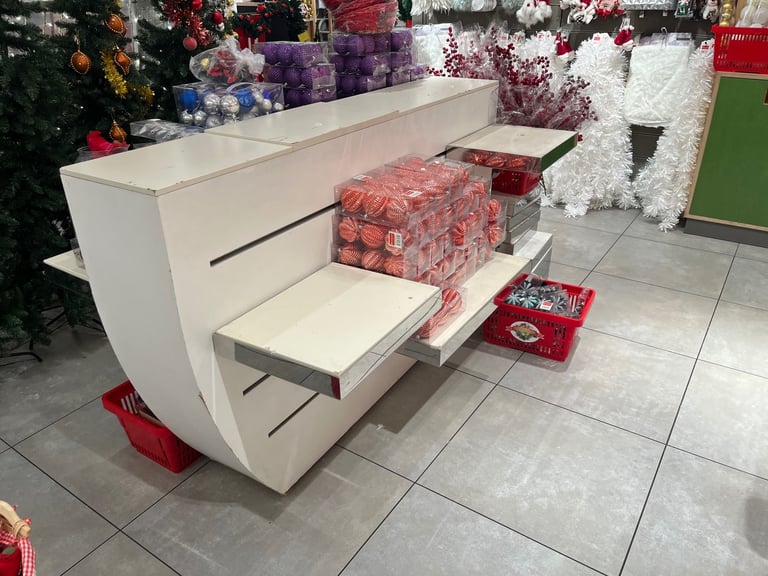 Shop display unit LK Bennett