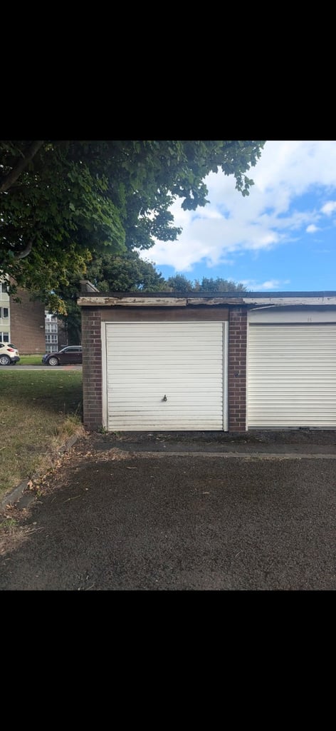 Garage to Rent 