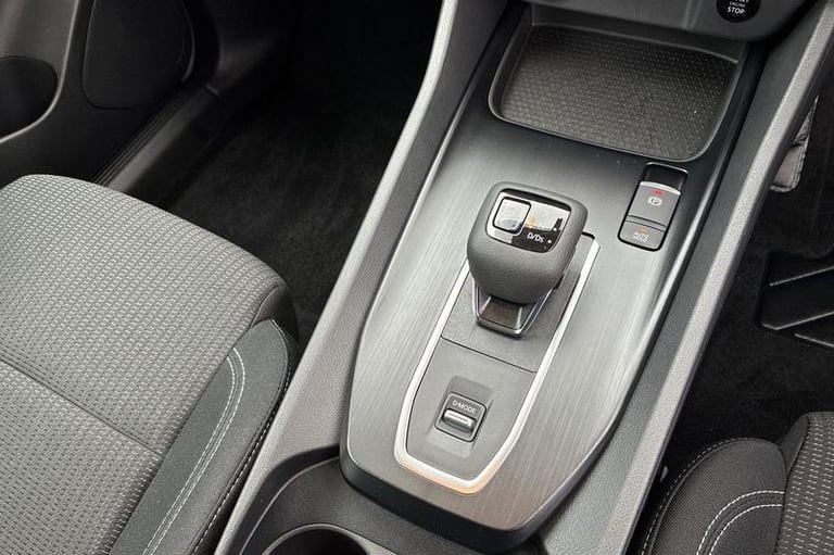 2025 Nissan Qashqai 1.3 DiG-T MH 158 Acenta Premium 5dr Xtronic HATCHBACK PETROL Automatic