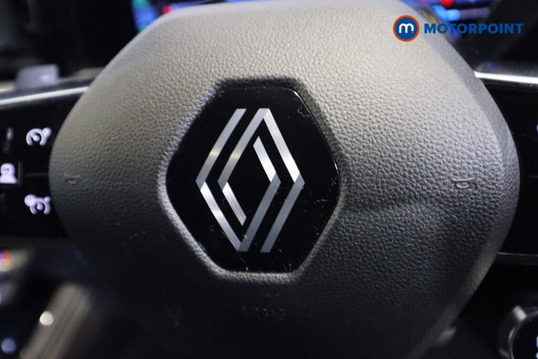 2023 Renault Austral E-Tech FHEV Iconic Esprit Alpine 5dr Auto 4C SUV Hybrid Automatic