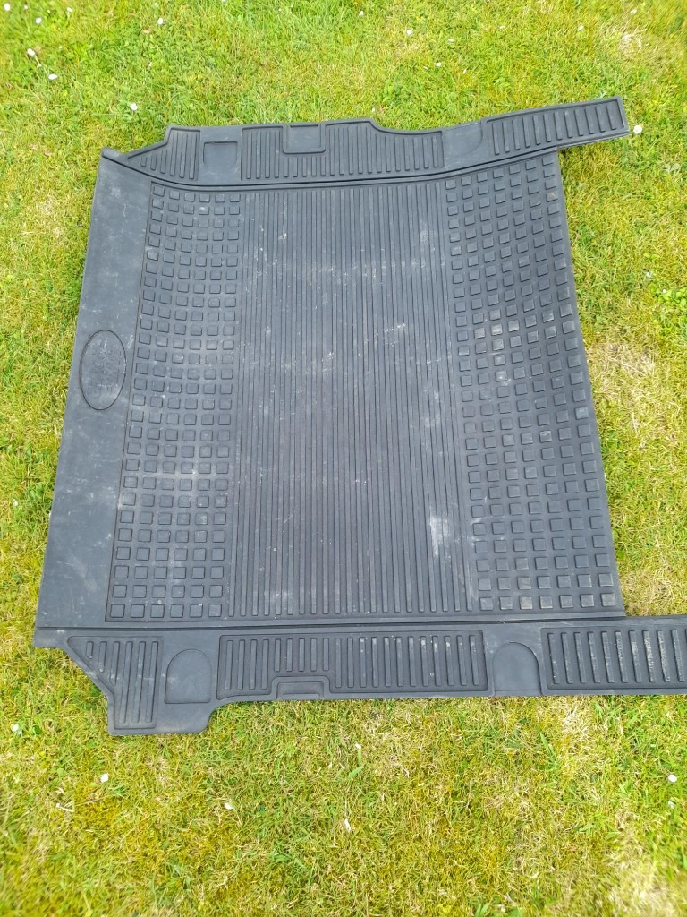 Genuine Land Rover Discovery 3&4 Boot Mat