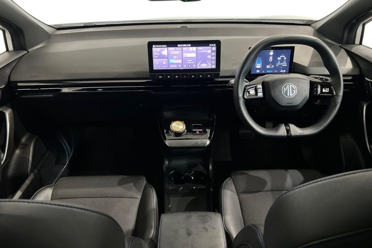 2023 73 MG MG 4 64KWH TROPHY LONG RANGE HATCHBACK 5DR ELECTRIC AUTO (203 PS) 360