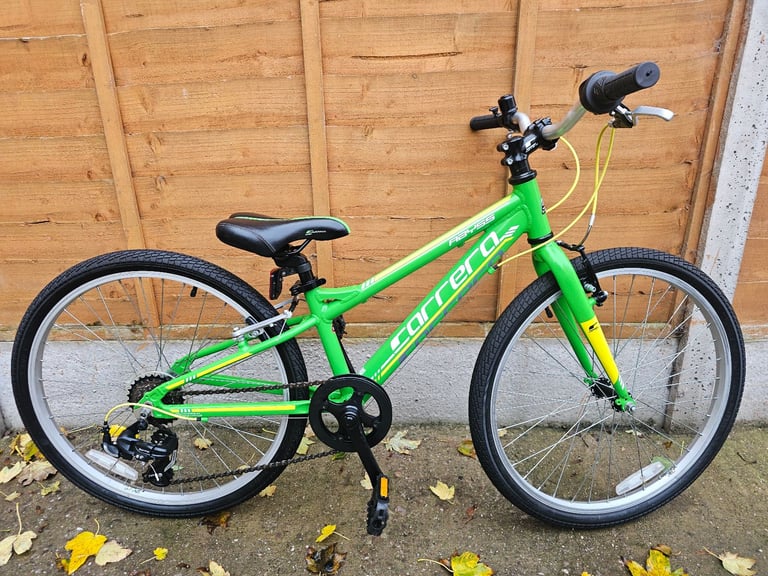 BIKE 24" WHEEL CARRERA LIGHTWEIGHT 6-SPEED HYBRID - Age Range 7-11 Years £128