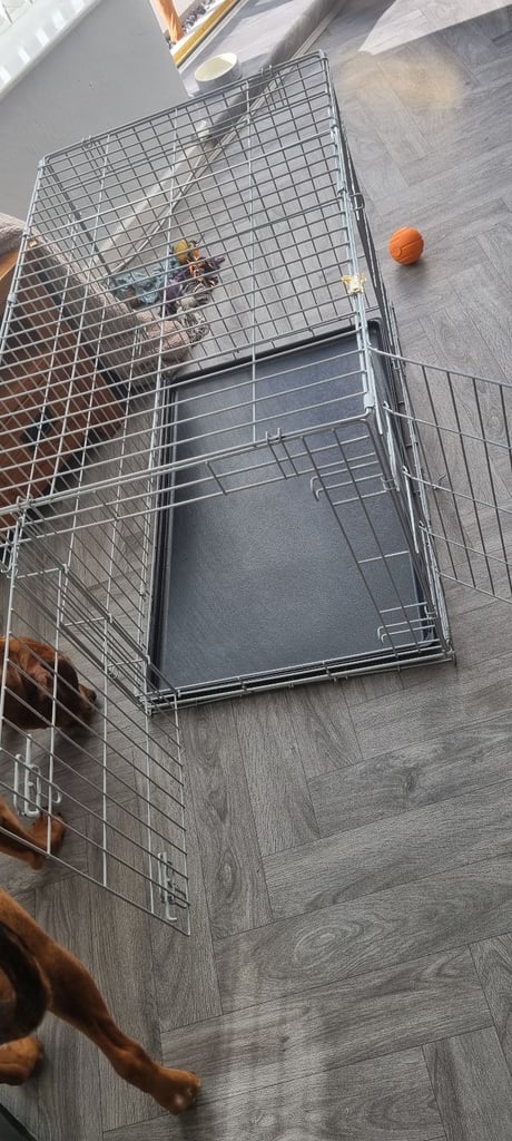 Medium sized dog crate
