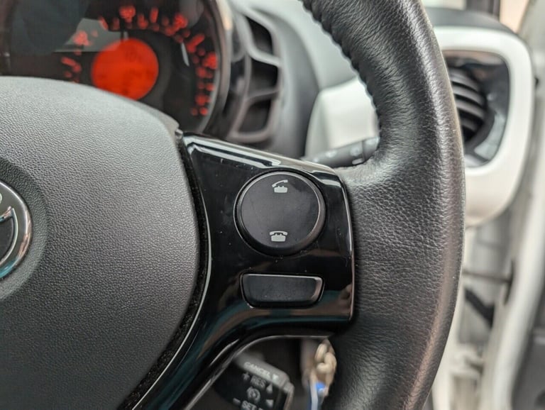 2018 Toyota AYGO 1.0 VVT-i x-press Hatchback 5dr Petrol Manual Euro 6 (68 ps) - REVERSE CAM  HATC...