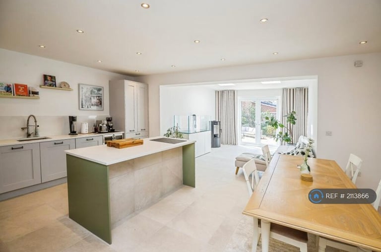 image for 4 bedroom house in Rhodfa Gladstone, Penymynydd, Chester, CH4 (4 bed) (#2113866)