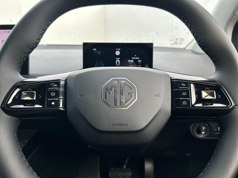 2025 MG MG4 64kWh Trophy Long Range Hatchback 5dr Electric Auto (203 ps) Hatchback ELECTRIC Autom...