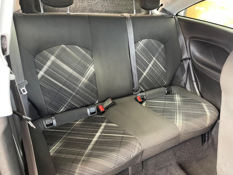 2015 Vauxhall Corsa 1.4i ecoTEC Limited Edition Euro 6 3dr HATCHBACK Petrol Manual