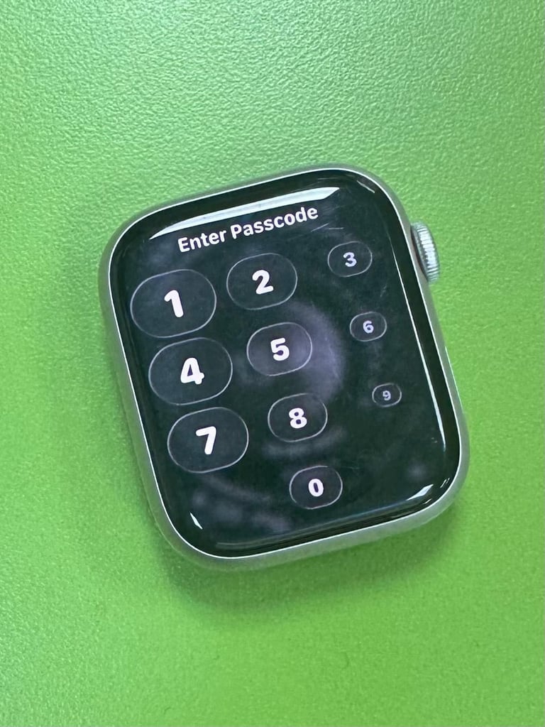 image for Apple Watch Series 8 GPS 45mm - EXCELLENT condition - with unused blue silicone strap