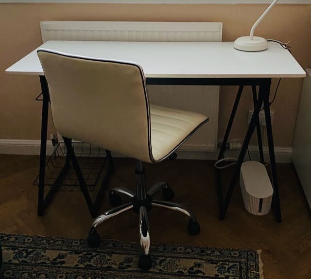 Slimline desk and office chair