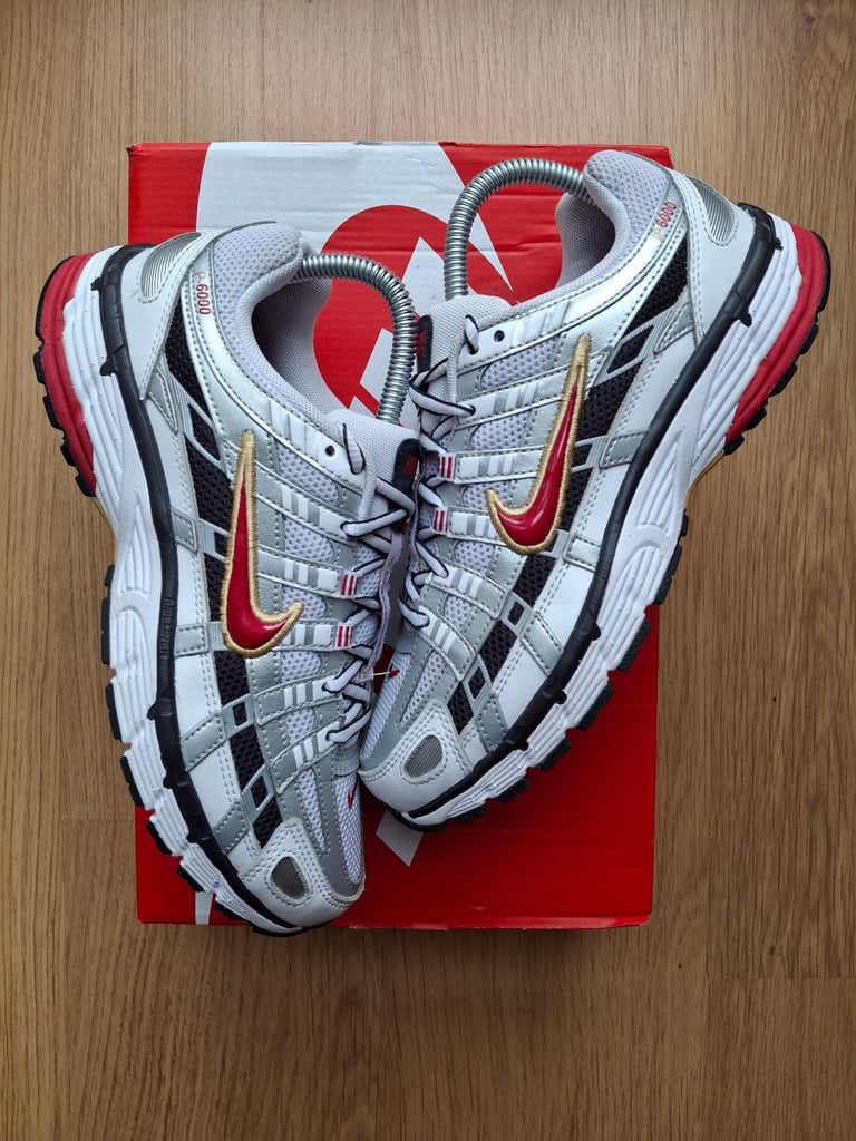 image for Nike p6000 white/varsity red UK5