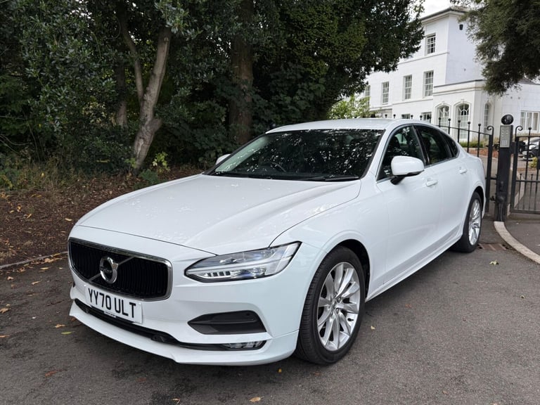image for 2020 Volvo S90 2.0 D4 Momentum Plus Auto Euro 6 (s/s) 4dr SALOON Diesel Automatic