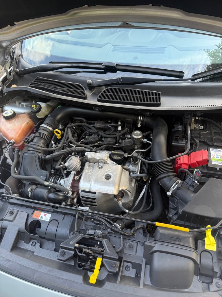 Ford, FIESTA, Hatchback, 2015, Manual, 998 (cc), 5 doors