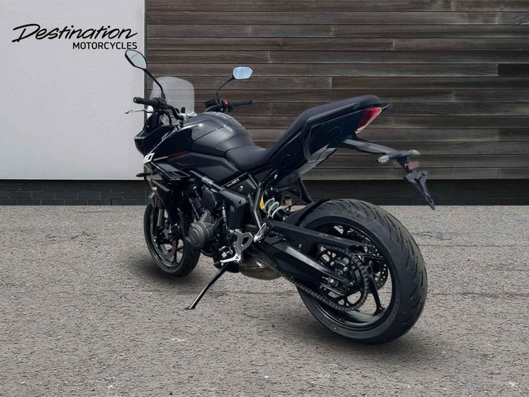 2025 Triumph Tiger Sport 660 STANDARD COLOUR Petrol black 6 Speed