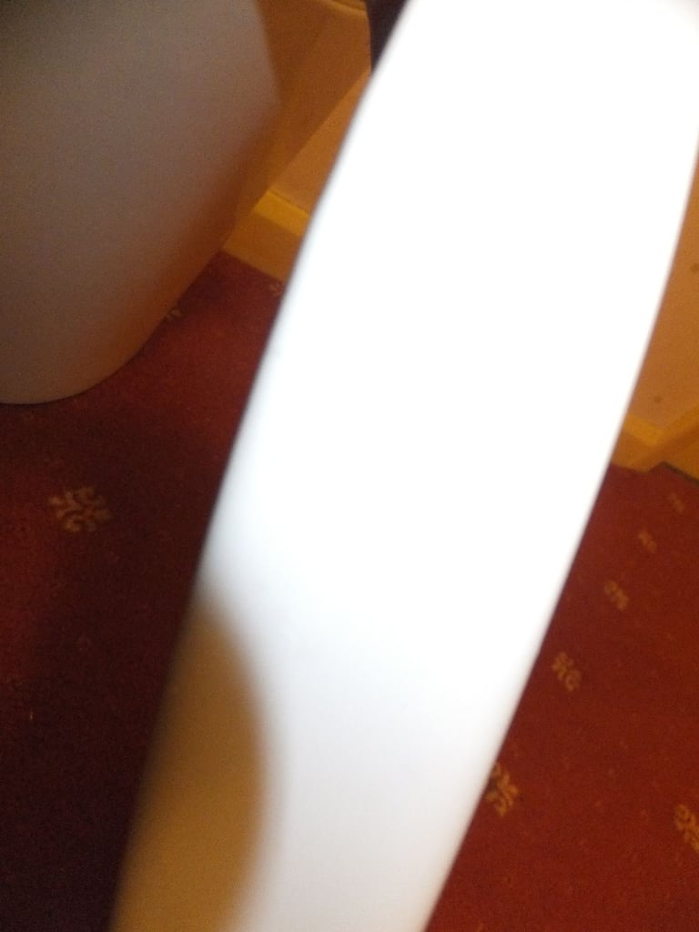 WHITE TOILET CISTERN CERAMIC TOP / CASE CLOSE COUPLED EXELLENT CONDITION