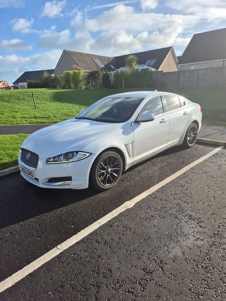 Jaguar, XF, Saloon, 2013, Other, 2179 (cc), 4 doors