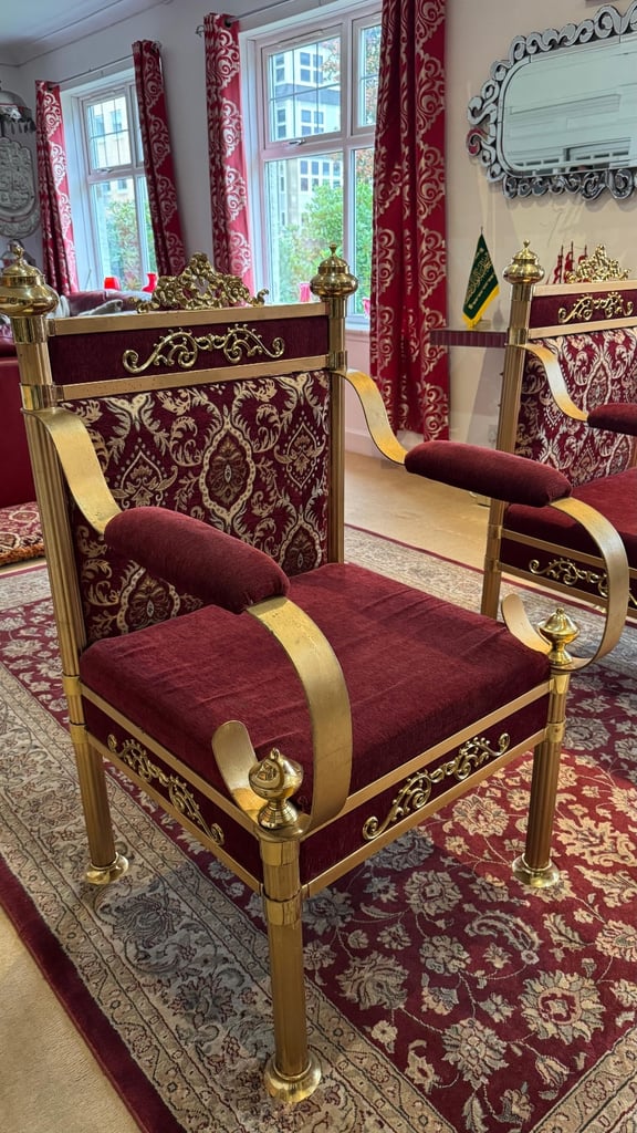 image for Antique chair 