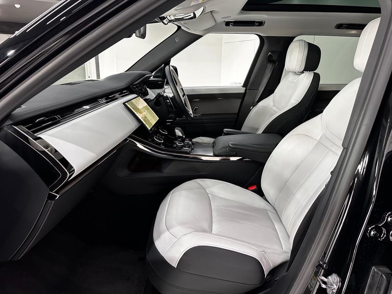 LAND ROVER RANGE ROVER SPORT 3.0 P400 MHEV Dynamic SE Black Auto Petrol 2023