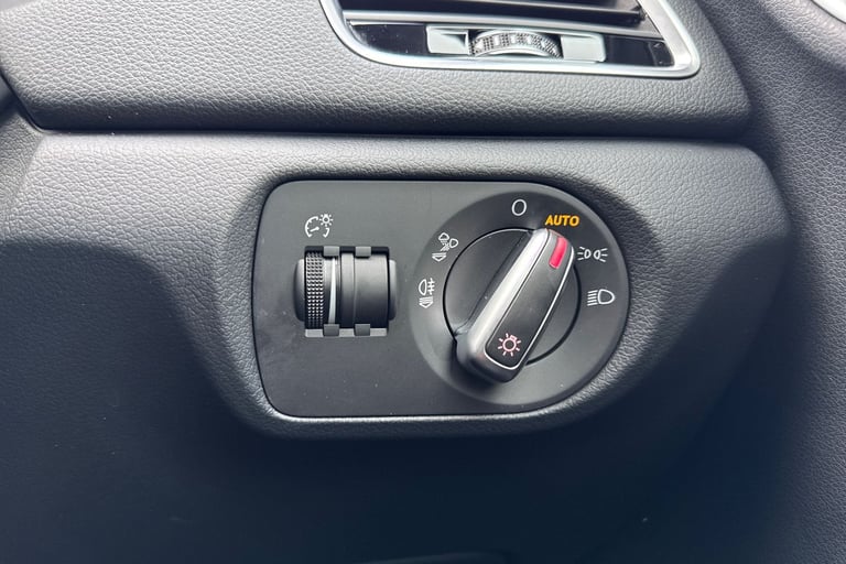 2018 Audi Q3 2.0 TDI Black Edition 5dr ESTATE DIESEL Manual