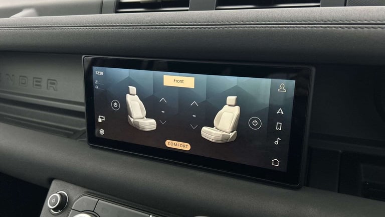  Land Rover Defender 3.0 D250 X-Dynamic SE 110 5dr Auto SUV Diesel Automatic