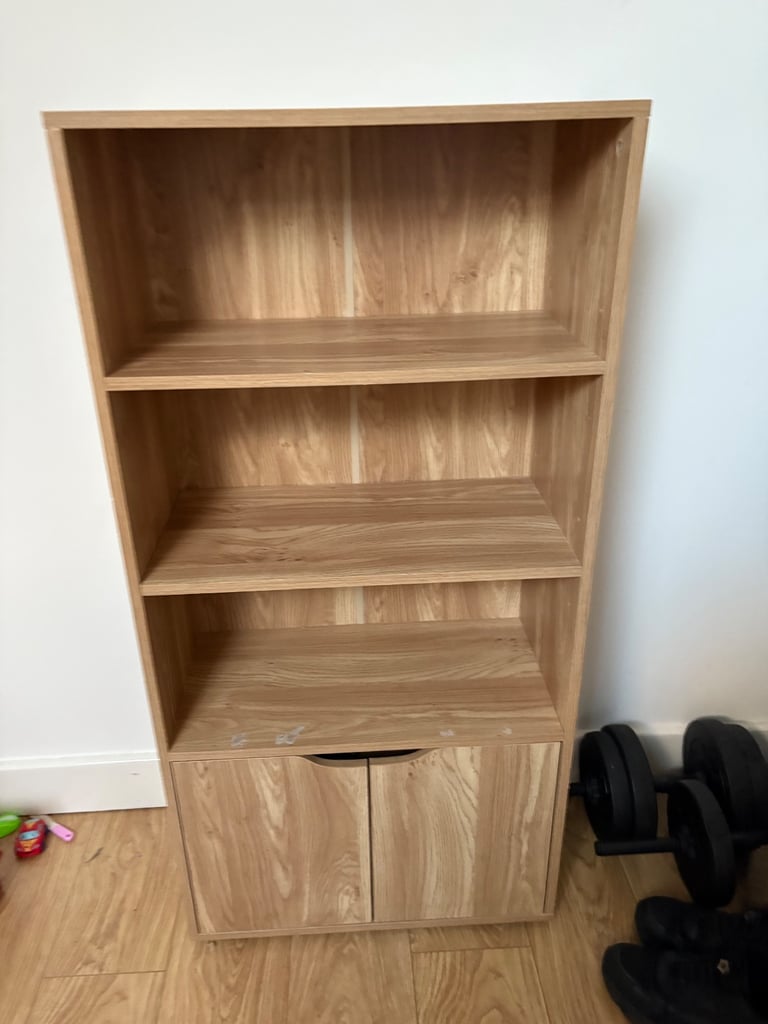 Storage cabinet 
