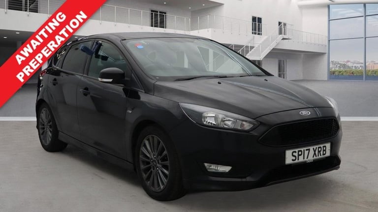 image for 2017 Ford Focus 1.0T EcoBoost ST-Line Hatchback 5dr Petrol Manual Euro 6 (s/s) (125 ps) Hatchback...