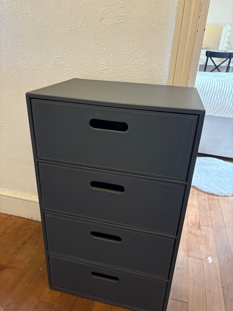 image for Grey bedroom drawers 