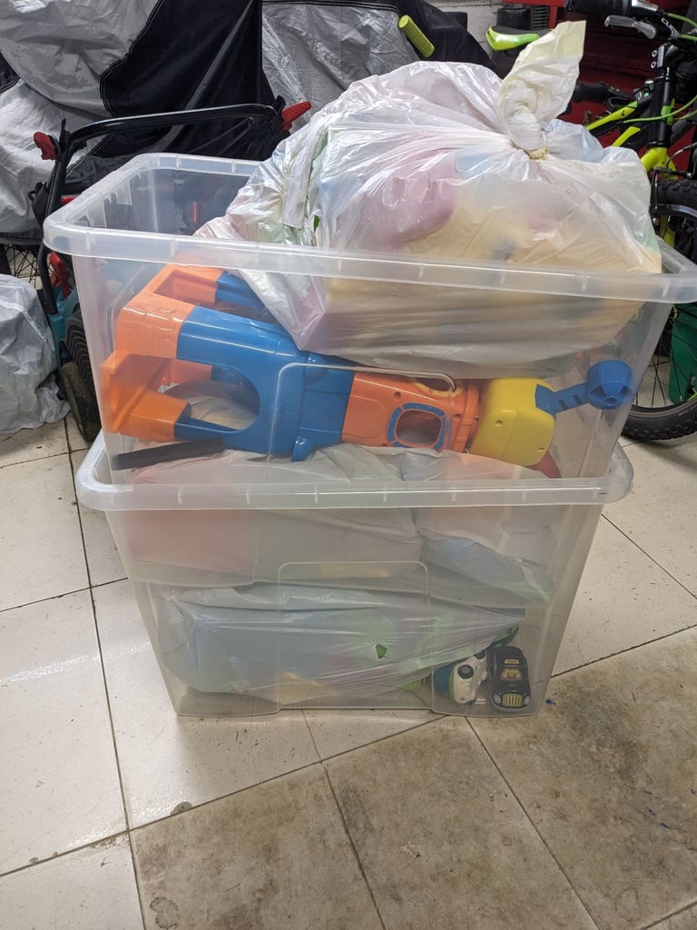 Huge bundle job lot of toot toot