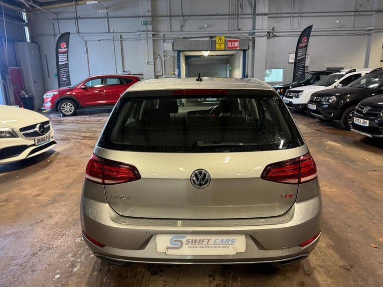 2017 Volkswagen Golf 1.6 TDI SE [Nav] 5dr HATCHBACK DIESEL Manual