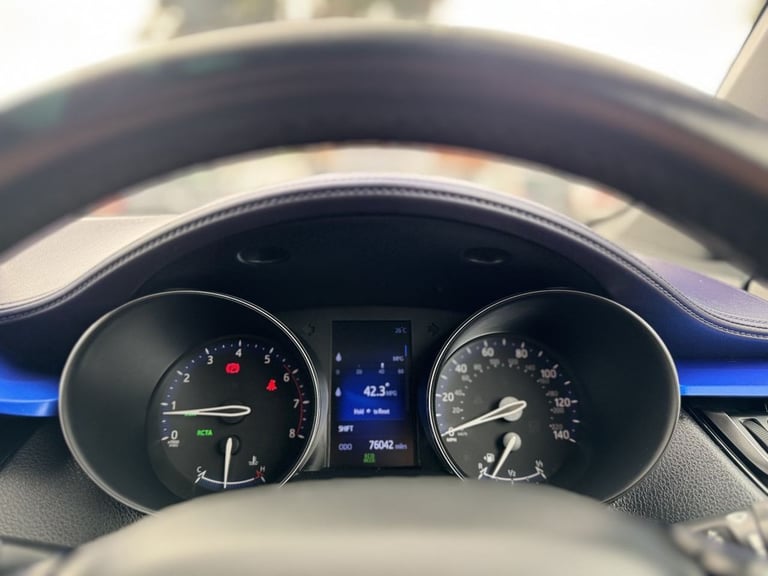 2018 Toyota C-HR 1.2T Dynamic 5dr HATCHBACK PETROL Manual