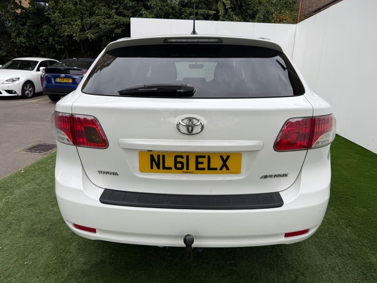 2011 Toyota Avensis 2.0 D-4D TR Tourer Euro 5 5dr ESTATE Diesel Manual