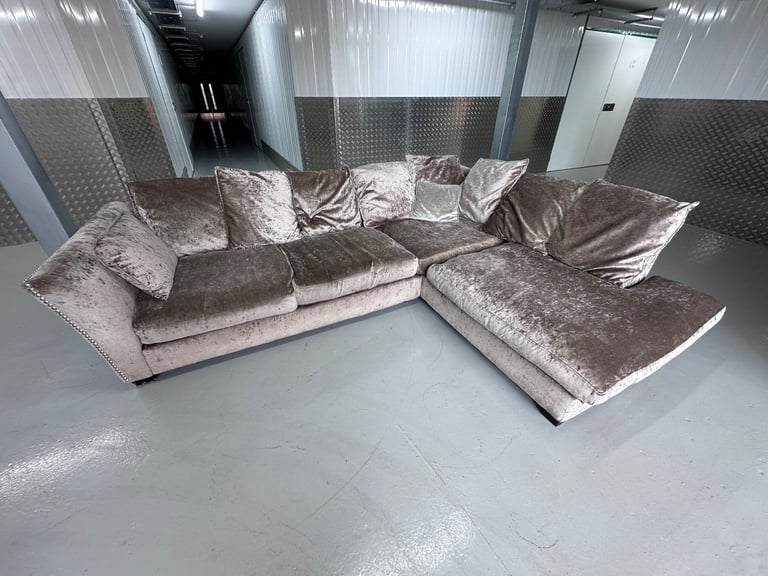 image for Crushed Velvet sofa