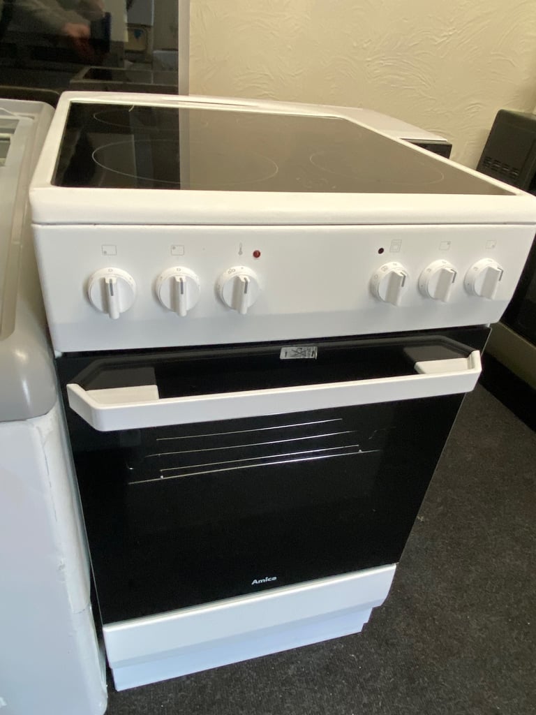 WHITE AMICA 50CM GLASSTOP ELECTRIC COOKER 